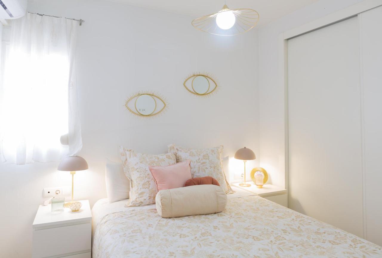 Puerta Del Centro Apartment Malaga Ngoại thất bức ảnh